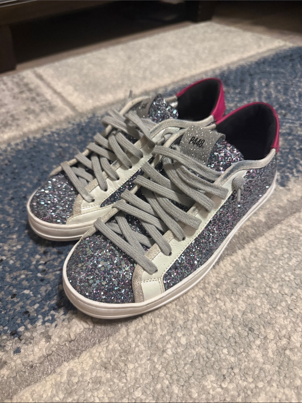 P448 Glitter Sneakers size 36